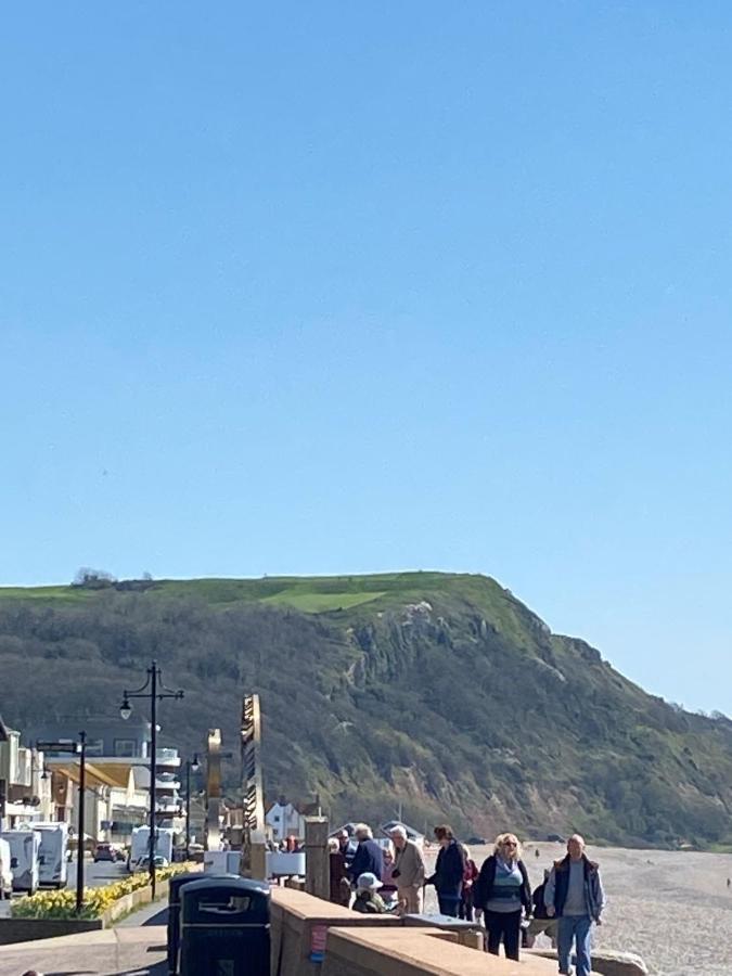 Seaton, Devon, Two Bed Apartment, Just Off The Sea Front. Exterior foto